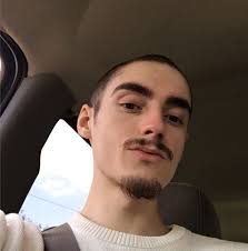 Family Halloween photo shoot photographer recommendations?