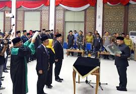 Ini merupakan satu pencapaian yang amat dibanggakan. 19 Pejabat Eselon Ii Kampar Dilantik 10 Bertahan Di Posisi Lama Hendri Dunan Dan Mahadi Tergeser Cakaplah Berpikir Berbuat Bercakap