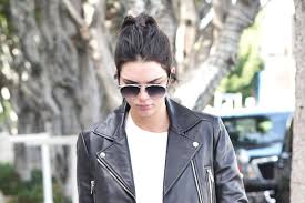 Jun 16, 2021 · sängerin vanessa mai, 29, hat erst vor kurzem ihr neues musikalbum veröffentlicht.keine frage, dass sie dafür auch auf instagram kräftig die werbetrommel rührt. Kendall Jenner Nach Burnout Wieder Sorge Um Sie Gala De