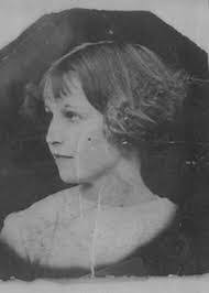 Bonnie Jahnke's Instagram, Twitter & Facebook