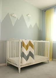 Mur Peint Montagne Jpg 540 742 Pixels Deco Chambre Bebe Deco Chambre Garcon Chambre Bebe