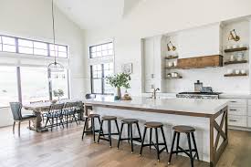 things to store on open kitchen shelves