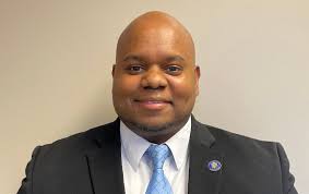 Maurice Christopher's Instagram, Twitter & Facebook