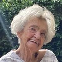 Janis Bates's Instagram, Twitter & Facebook