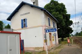Une Etude Pour Un Rer Metropolitain Avec La Revue De Presse Sud Ouest Et Rue 89 Gerard Chausset Pour Merignac