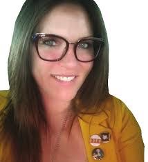 Staci Mcintosh's Instagram, Twitter & Facebook