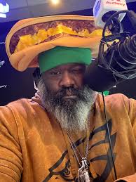 Don't ever question my loyalty to this team! This is not an easy look to  pull off!!