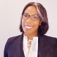 Sheryl Dwyer's Instagram, Twitter & Facebook