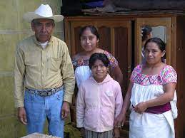 This Is A Picture Of A Family In San Pablito Mexico Language Barrier Spanish Language Instructional Resources