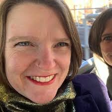 Heather Moyle's Instagram, Twitter & Facebook