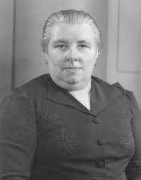 verschijnt tweewekelijks jaarabonnement: € 10,00