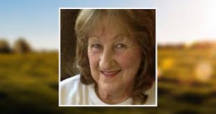 Allison Amber's Instagram, Twitter & Facebook