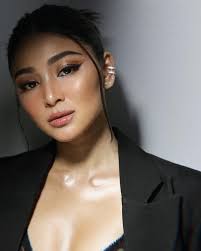 Pin On Celebrities Influencers