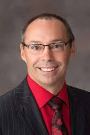 University of Iowa replaces dean atop largest college after criticism,  apology