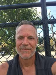X-এ Chris Gailus: "Been away for bit. Read some great books (Bomber Mafia,  Holden, After and Before) did some cannonballs, floated down a river, grew  a beard and loved