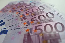 Die ezb hat zwei möglichkeiten: Bargeld Noch Eine Menge 500 Euro Scheine Im Umlauf