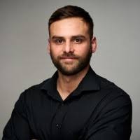 1800+ "Macrì" profiles