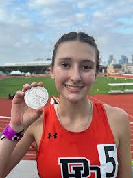 The goat Addison Hite finishes second at the Texas Relays.  #wearethebearcats #ladycattakeover