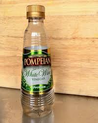 Red and white wine vinegar. Q A Is White Vinegar The Same As White Wine Vinegar Recipelion Com