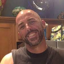 Sandra Delacerda's Instagram, Twitter & Facebook