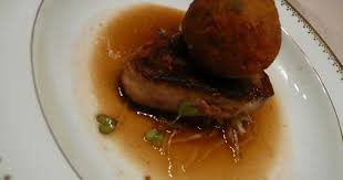 Montrez Moi Un Drap Blanc Suspendu Dans Les Airs Montrez Moi Des Ombres Passant Furtivement Au Travers Montrez Moi Celerie Rave Foie Gras Poele Alimentation