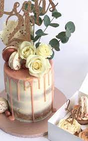Whether it's for your wife, mother, daughter, sister or girlfriend we can create the perfect celebration cake she's sure to love. Girls 21st Cake Buttercream Drip Cakes Antonia S Cake Shop Liverpool