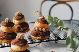 Religieuses Au Chocolat Michalak The Flying Flour Tout Chocolat Recettes Sucrees Michalak Recette