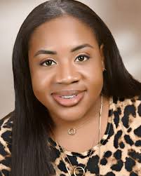 Let's take a quick moment to introduce our amazing participants. So fun to  see many returning artists amongst our new faces. Comment below if you know  any of these bright stars! Welcome