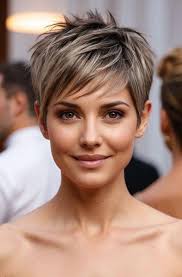 Frisur für Frauen ab 50