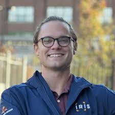 Derek Humphreys's Instagram, Twitter & Facebook