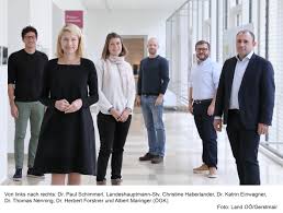 Bitte beachten sie, dass wir keine abstrichuntersuchung im zusammenhang mit reisen (rückkehrer/vor reiseantritt) durchführen. Linz Hausarzte Eroffnen Primarversorgungszentrum Landesratin Mag Christine Haberlander