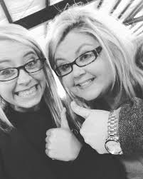 Dammmmn Girl. If you can up there with your loved ones I hope you have the  power. The gift to have your friends feel your love. I know your looking  down on