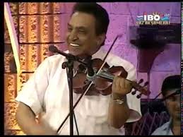 Sonra kızım kısmet gelir, radyoyu alır usulca, uyurum. Mustafa Kandirali Tarzan Mustafa Taspinarli Mustafa Keser Arap Saz Semaisi 2006 Youtube