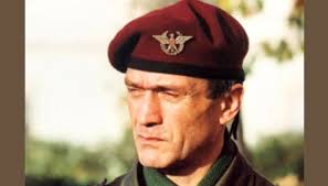 Morto il generale Franco Monticone: il suo nome fu legato al caso "Lady  golpe"