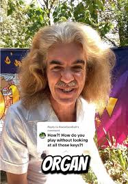 Replying to @BratzGemDoll Now you know, Music Lovers! 😌🎹 #organbook  #qanda #ama #qa #barrymorgan #organplayer #answeringquestions