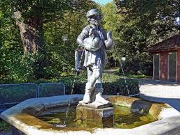 Meiningen Gansemannchen Brunnen Im Englischen Garten Meiningen Thuringen Englischer Garten