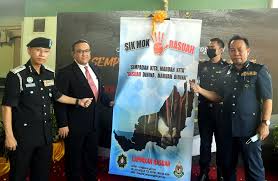 The type of immigration steps for foreign nationals. More Than 1 400 Immigration Personnel Monitoring Sarawak Checkpoints Malaysia Malay Mail