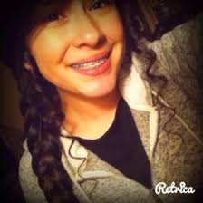 Betsy Muniz (Apostolicgirl5)