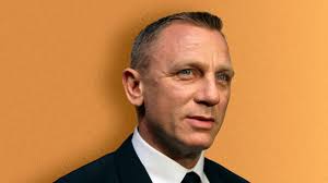 Aug 11, 2011 · try twisting your bangs to the side instead. The Best Buzz Cuts To Get In 2020 Gq