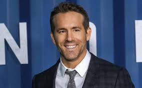 Ryan Reynolds hé lộ cuộc sống bên Blake Lively và 4 con