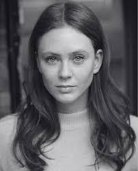 Lara Stubbs's Instagram, Twitter & Facebook