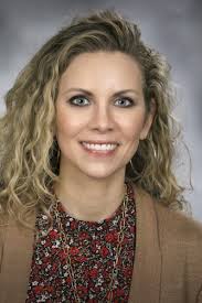 Young students tour Ruehlow Nursing Complex