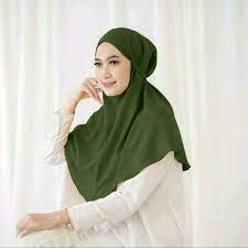Batu akik lumut aceh memiliki ciri khas warna hijau dengan serat mirip lumut dan termasuk jenis batu kristal tembus cahaya jika disenter. Hijab Instan Bergo Khimar Murah Fraya Hijau Lumut Shopee Indonesia