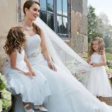 Brautkleider └ hochzeit & besondere anlässe └ spezielle anlässe └ kleidung & accessoires alle kategorien antiquitäten. Blumenmadchen Kleider