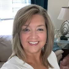 Leana Darden (ldarden42)