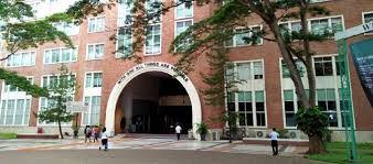 Awalnya uph menempati gedung sementara di gedung lippo bank, kedoya, jakarta, kemudian pindah ke gedung menara asia, di kota mandiri lippo karawaci, tangerang. Biaya Kuliah Universitas Pelita Harapan Uph Tangerang Tahun 2020 2021 Pendaftaran Online