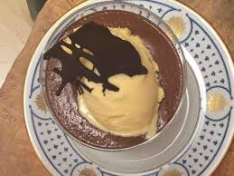 Das fladenbrot des frühen mittelalters gilt als ursprung von lebkuchen und stollen. Schokoladenkuchen Ohne Mehl Galileo Rezept Kochbar De