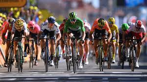 Après la première journée de repos de ce tour de france, la course est repartie avec une étape de plaine qui s'est conclue par un sprint même si le. Tour De France 2019 News Peter Sagan Sprints To Stage 5 Win To Strengthen Hold On Green Jersey Eurosport