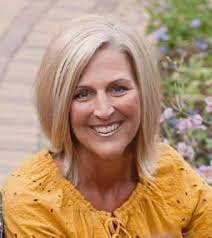 What to do with curtain bangs and fast-growing hair?