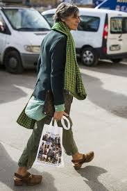 This wanted poster was put out by police showing tomas gimeno. Ana Gimeno Brugada Makes You Wonder About The Anatomy Of Style Fashion Paradoxes Fashion Street Style Street Style Women